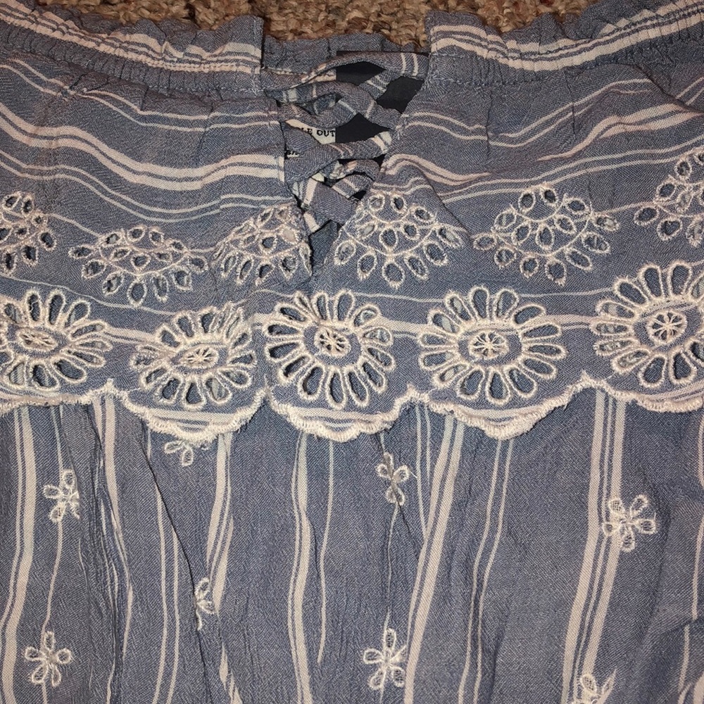 flowy top - Picture 2 of 4